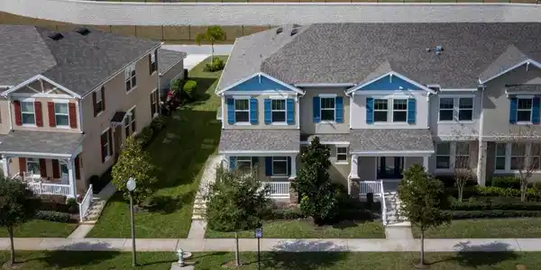 8076 BLUEJACK OAK DRIVE