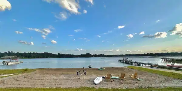 141 E COWPEN LAKE POINT ROAD