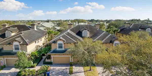 6416 MOORINGS POINT