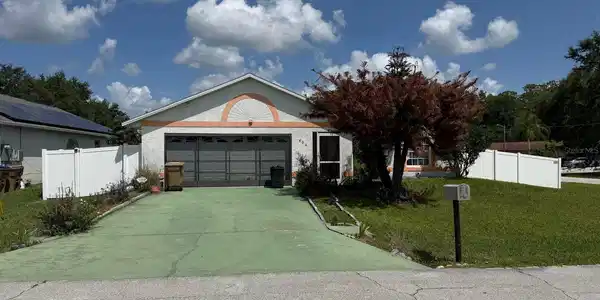 604 MAYAN PLACE
