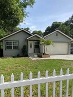 1032 HOFFNER