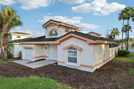 8801 CRAYSON COURT