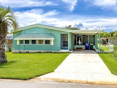 2813 MANATEE ROAD