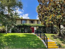 200 MAITLAND