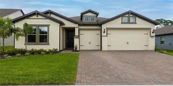 3326 CANYON GRAND