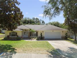 712 WESTVIEW DR