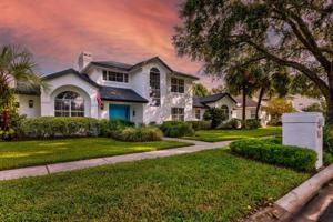 4122 CONWAY PLACE