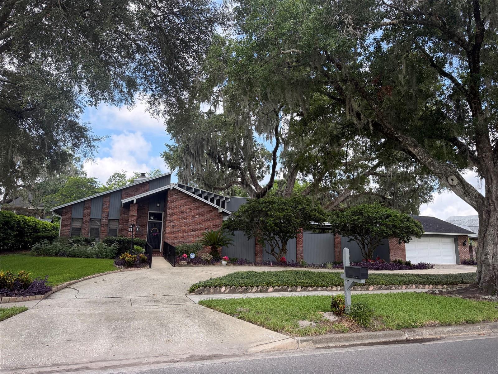 Image 1 Image 1