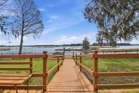 8528 E AQUARIUS DRIVE