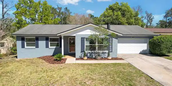 124 LEDBURY DRIVE