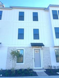 15274 GROVESIDE ROAD