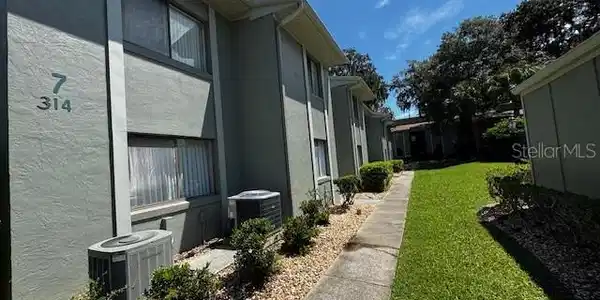 314 PALM COAST PARKWAY NE