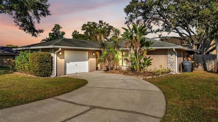 804 SCOTT LAKE VILLAGE N