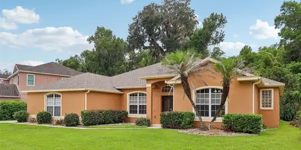 1016 WINDING WATERS CIRCLE