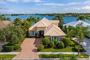 6569 WATERS EDGE