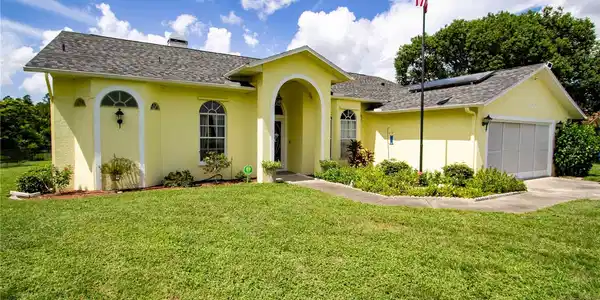 9475 DUNKIRK ROAD