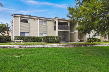 912 LAKE DESTINY ROAD