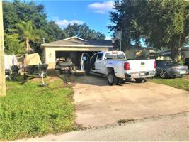 121 LAKEVIEW DRIVE