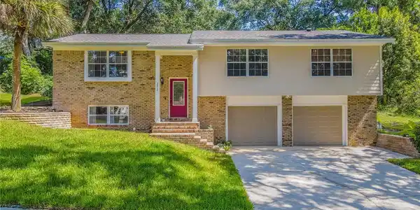 3512 VESTAVIA