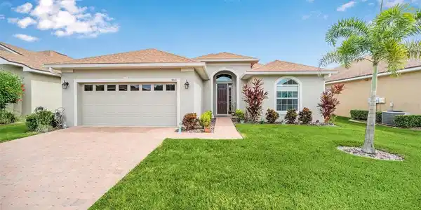 5041 PEBBLE BEACH