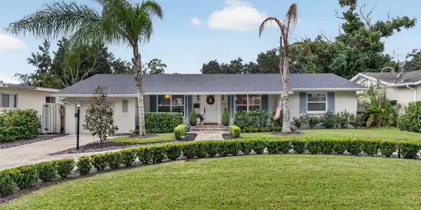 1702 CARDINAL ROAD