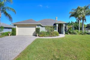 5023 RIVER LAKE RD