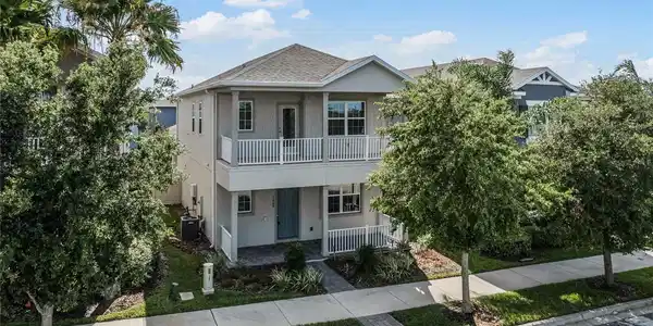 5608 THOMAS SQUARE