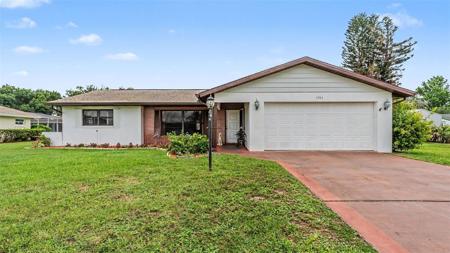 1711 SUNRISE PLACE