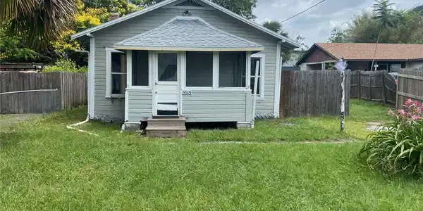 5509 LEHIGH
