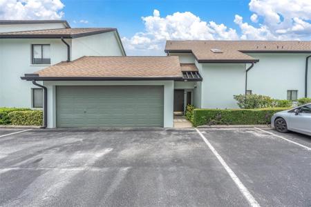 9809 LOMBARD COURT