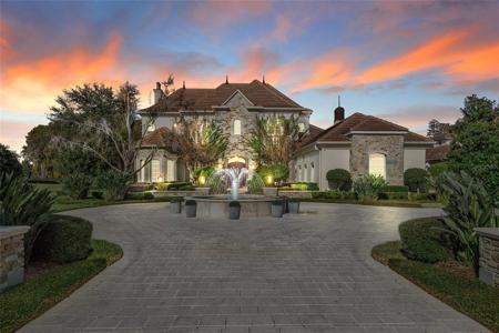 9349 TIBET POINTE CIRCLE