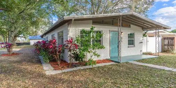 815 HASKELL AVENUE