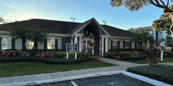 3116 CLUBSIDE