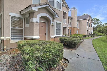 10407 VILLA VIEW CIRCLE