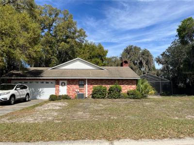 5240 ROYAL OAK DRIVE