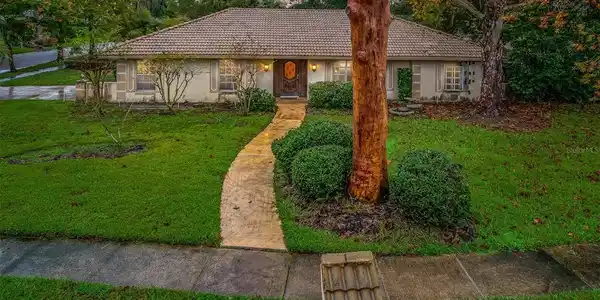 701 BLUE LAKE