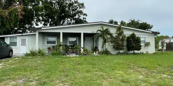 4957 SANTA ROSA