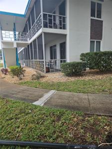1600 W LAKE PARKER DRIVE