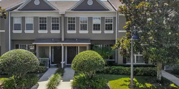 216 HIGH CASTLE LANE