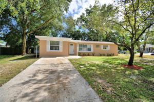 1312 CAMBRIDGE DRIVE
