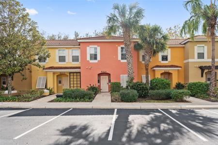 8404 CRYSTAL COVE LOOP