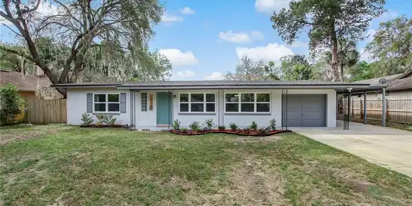 2401 PALMETTO DRIVE
