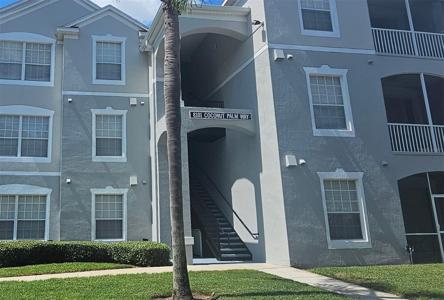 8101 COCONUT PALM WAY