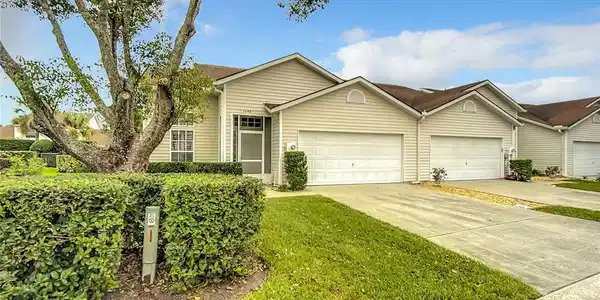 1644 LAKE HERON