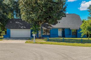 1606 COLLEEN DR