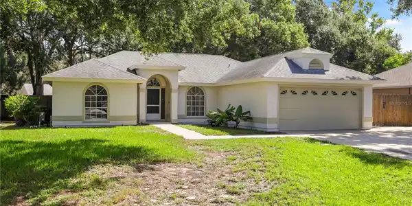 2635 LAKE LANDING BOULEVARD