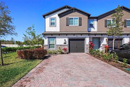 206 BEAUTYBERRY LANE