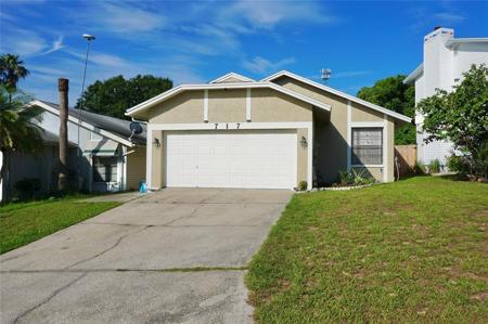 717 LAKE DEXTER CIRCLE