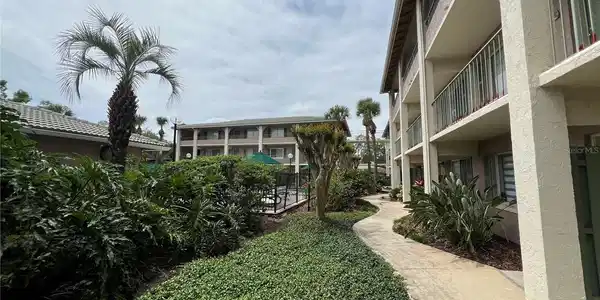 122 WATER FRONT WAY