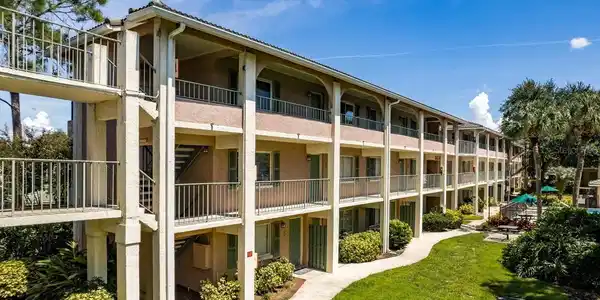 131 WATER FRONT WAY